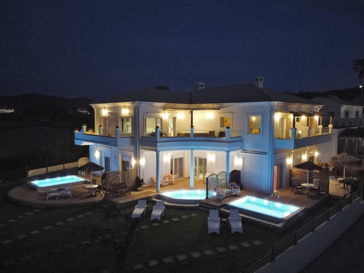 Margarita'S Luxury Suites Agios Stefanos Avliotes  Exterior foto