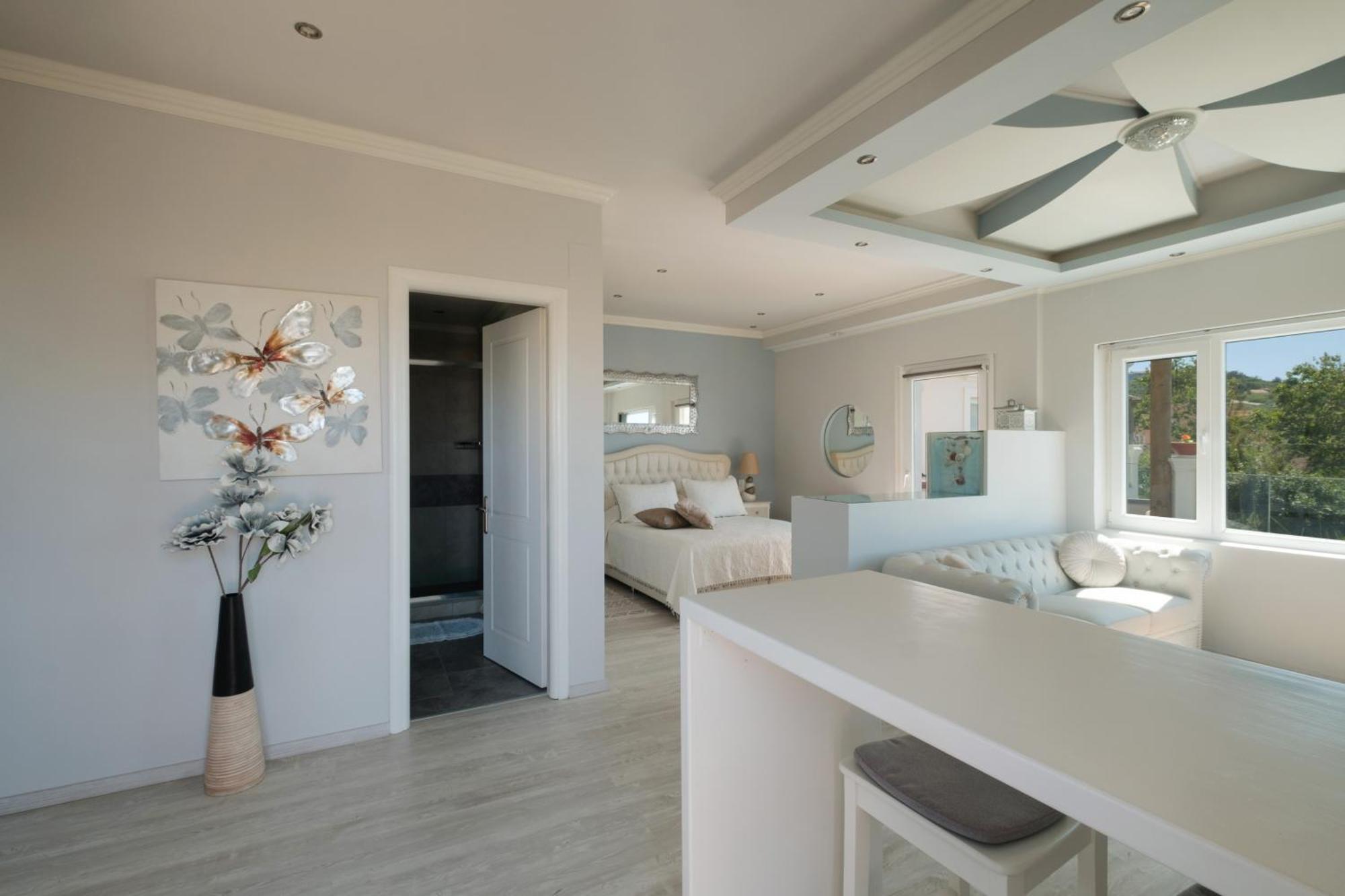 Margarita'S Luxury Suites Agios Stefanos Avliotes  Exterior foto