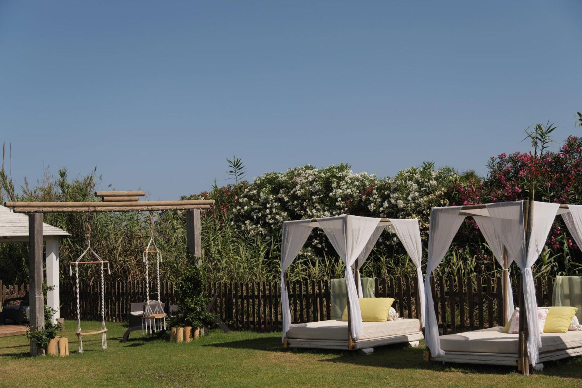 Margarita'S Luxury Suites Agios Stefanos Avliotes  Exterior foto