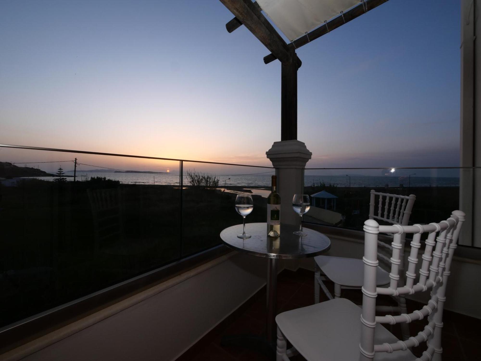 Margarita'S Luxury Suites Agios Stefanos Avliotes  Exterior foto