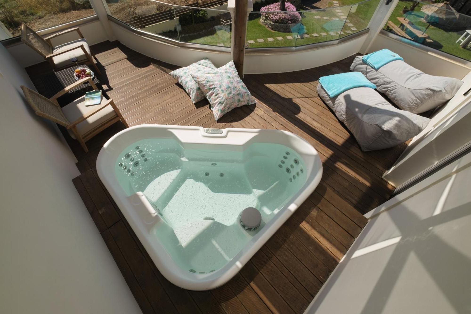 Margarita'S Luxury Suites Agios Stefanos Avliotes  Exterior foto