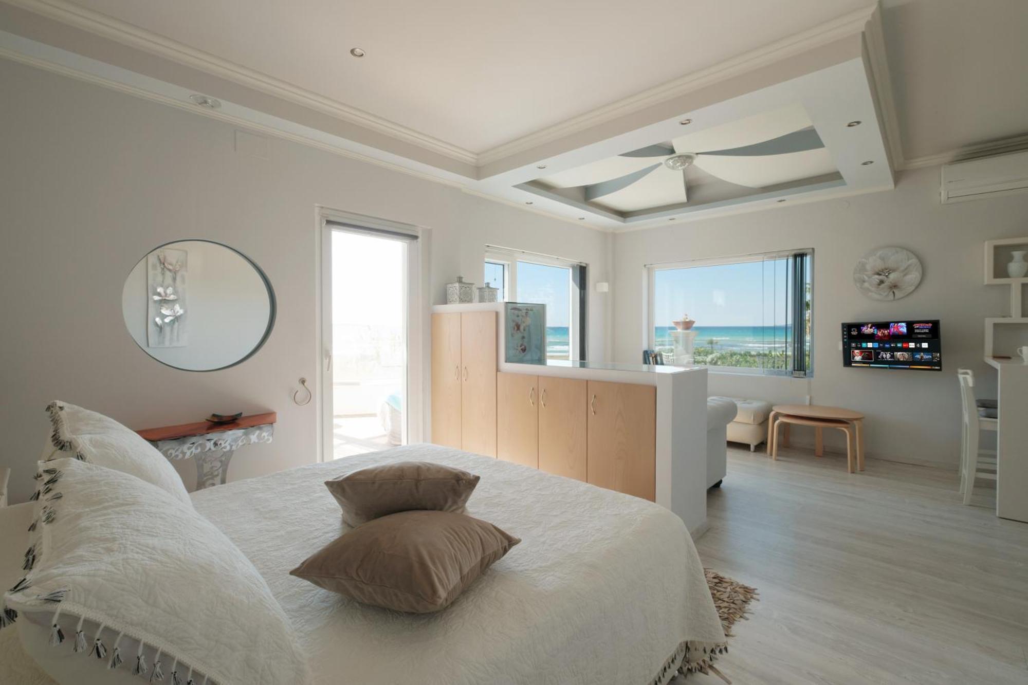 Margarita'S Luxury Suites Agios Stefanos Avliotes  Exterior foto